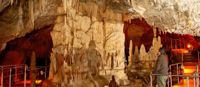 A visit to Kapsia Caves in mountainous Arcadia