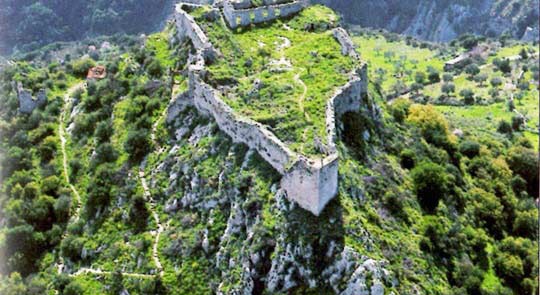 Peloponnese: The Castle of Karytaina in Arcadia