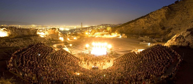 A unique voice at a unique theatre…what a heavenly spectacle 